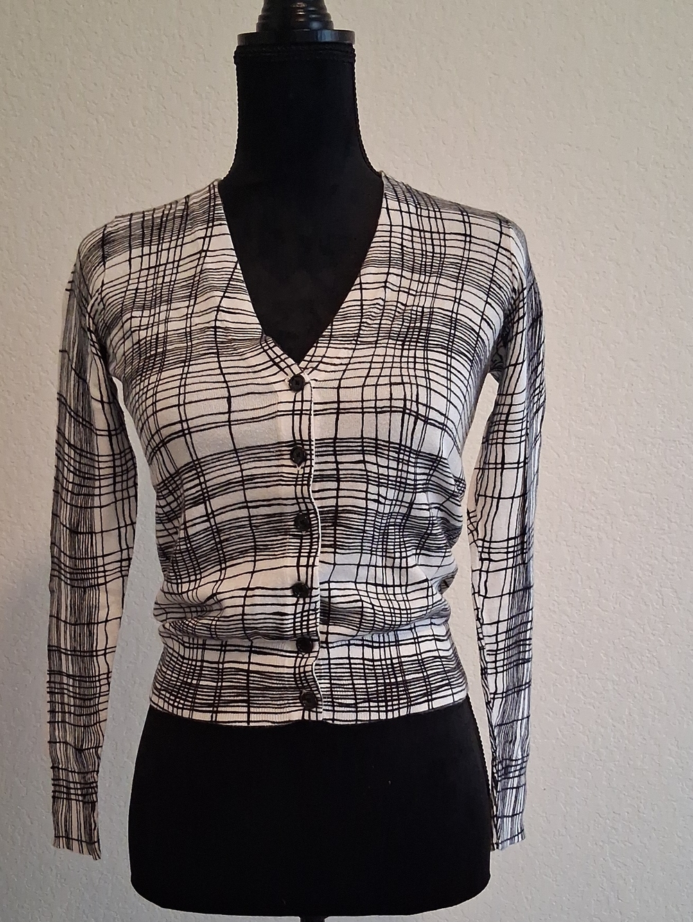 LOFT Black & White Grid-Print Button-Front Top